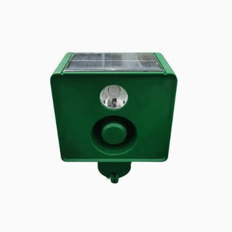 Solar Warning Lights – Beast & Animal Repellent Flashing Deterrent