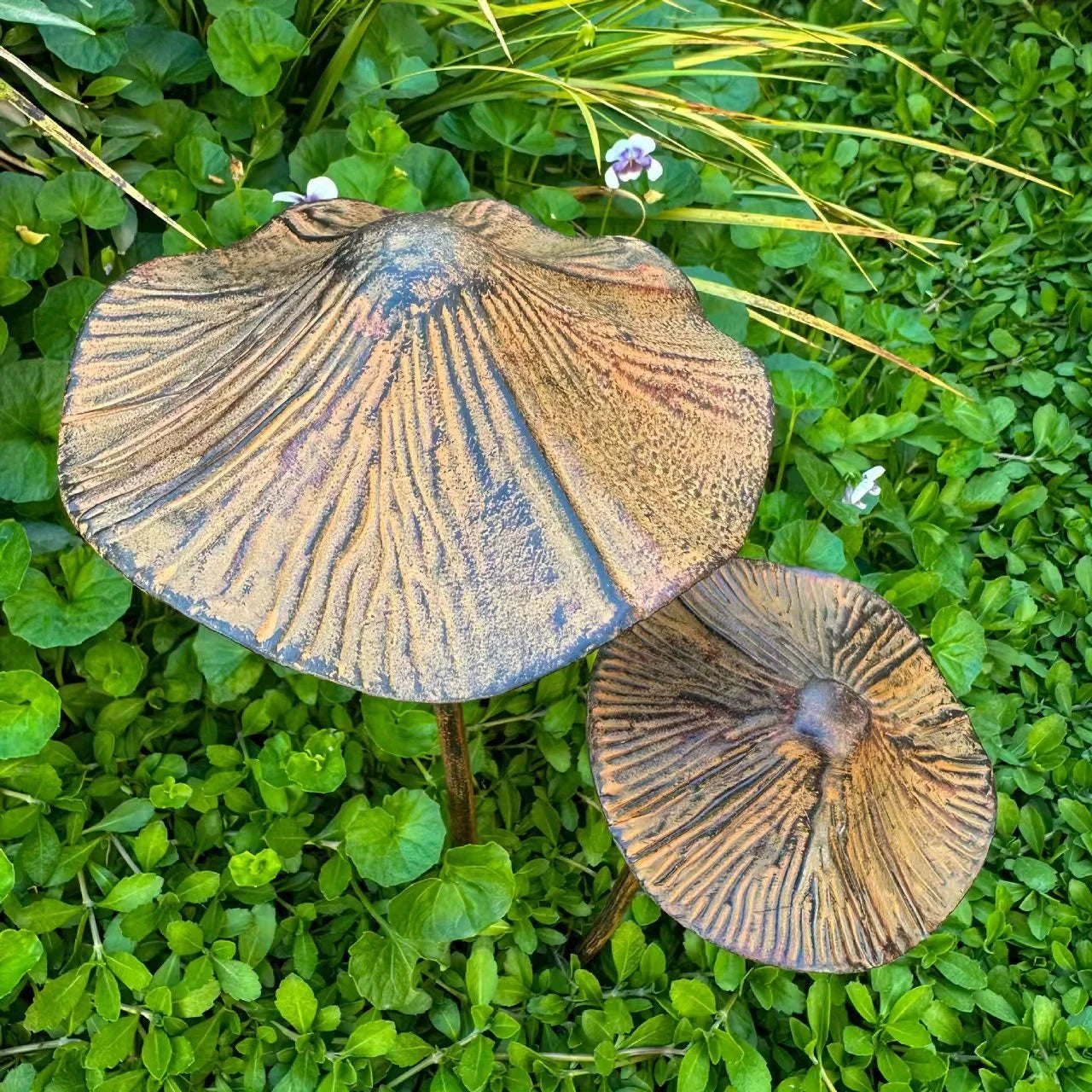 Rusty Mushroom Garden Statues — Set of 3 Weathered Metal Sculptures