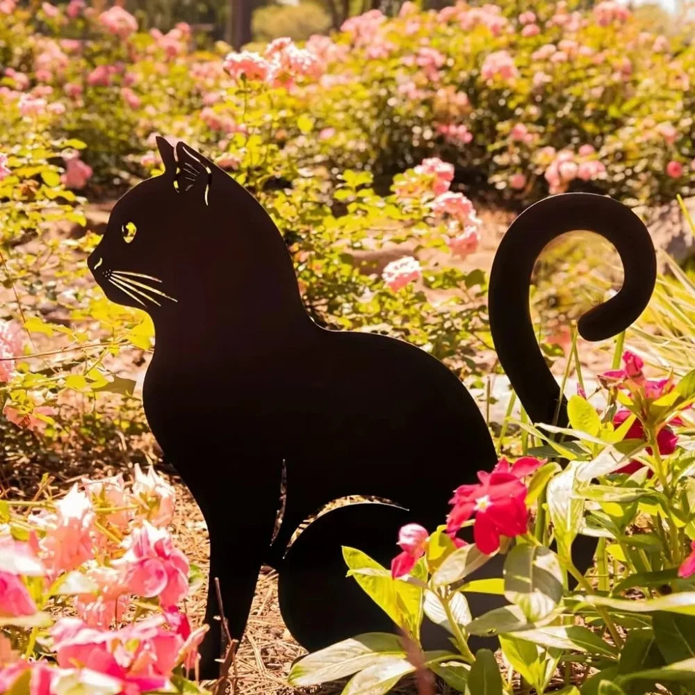 Cat Family Garden Statues — Metal Silhouette Stakes, Set of 3
