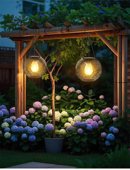 Outdoor Solar Hanging Lantern – Vintage Style Garden Patio Solar Lamp
