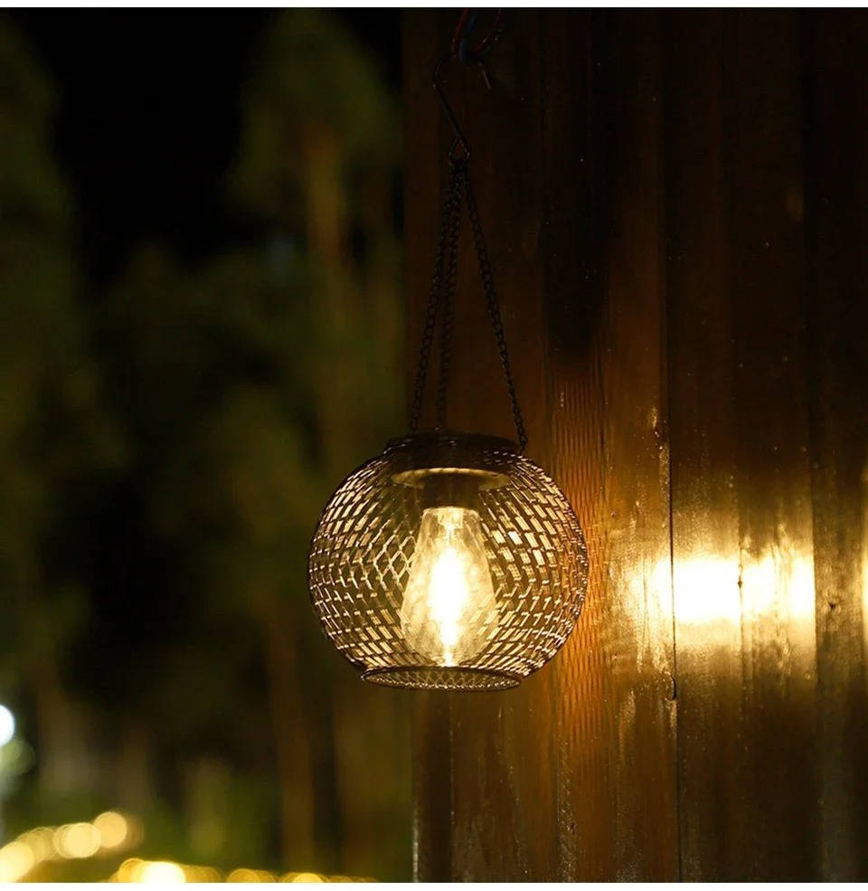 Outdoor Solar Hanging Lantern – Vintage Style Garden Patio Solar Lamp