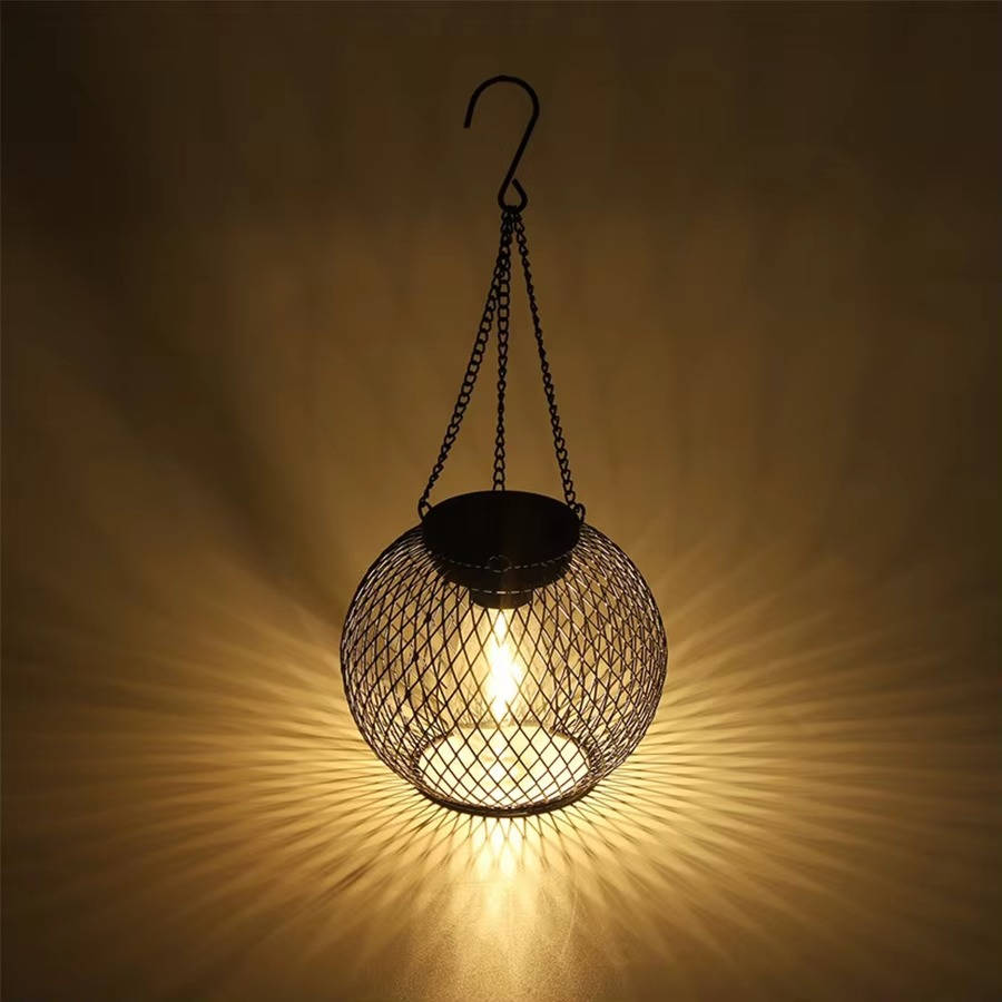 Outdoor Solar Hanging Lantern – Vintage Style Garden Patio Solar Lamp