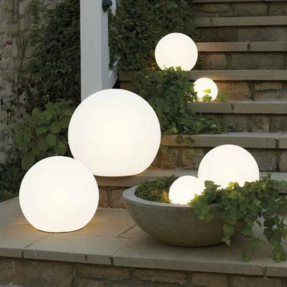 Outdoor Globe LED Light – Wireless Weatherproof 16-Colour RGB Sphere Lamp