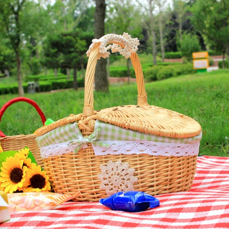 Wicker Picnic Basket – Classic Outdoor Woven Storage & Carry Basket